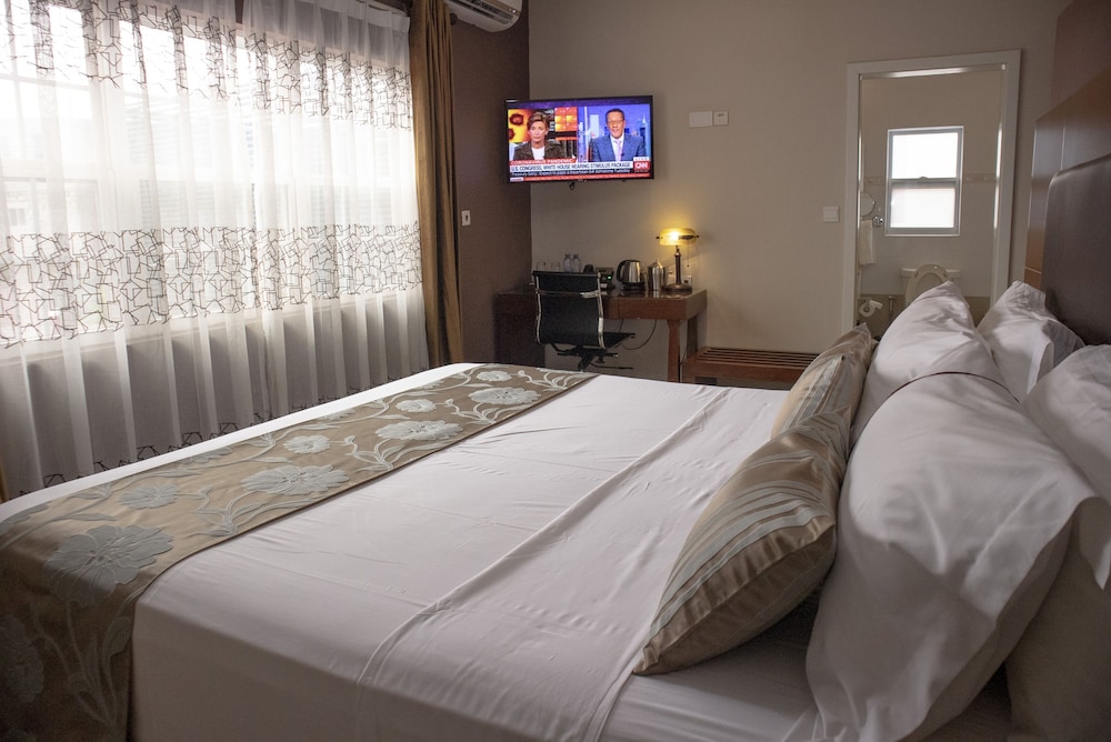 Junior Room