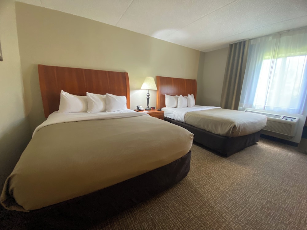 Double Room, 2 Queen Beds photo 1