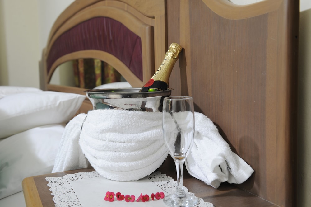 Executive Suite photo 2