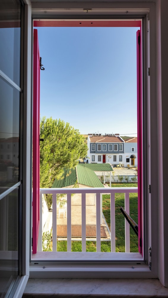 Comfort Room, Balcony photo 2