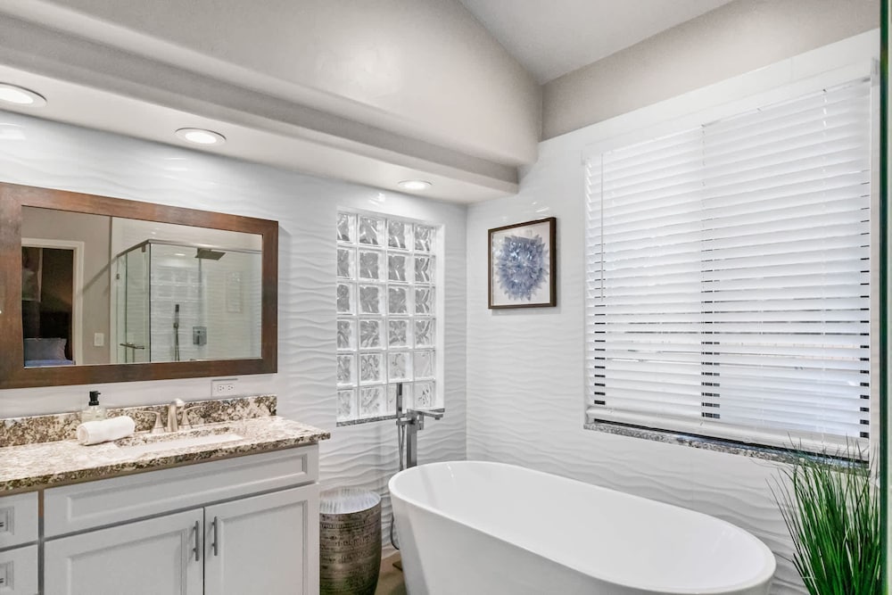 5 Bed 3 Bath Uptown Sedona-game Room-sauna-cold Plunge-jacuzzi-gym, Φωτογραφία 65