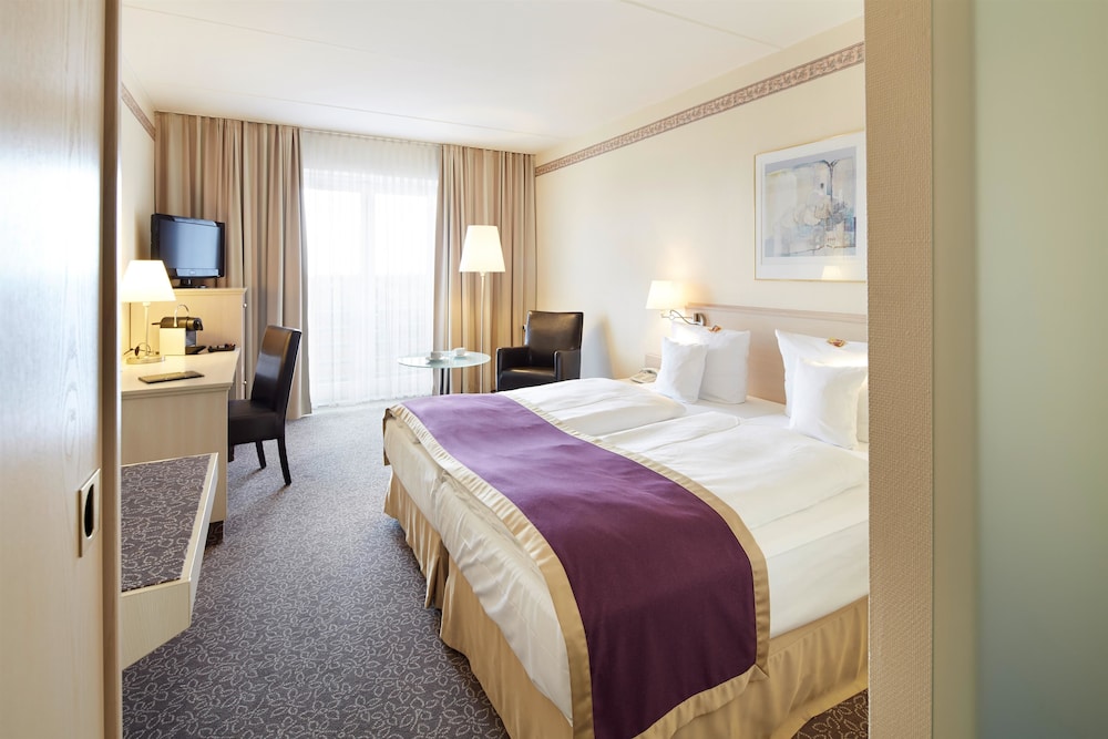 Business Room, 1 Double Bed - Photo 1