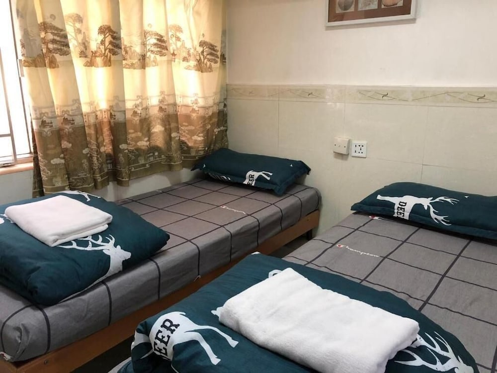 1 Bed in 2-Bed Shared Dormitory, shared bathroom photo 2