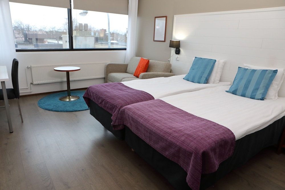 Standard Double or Twin Room photo 2