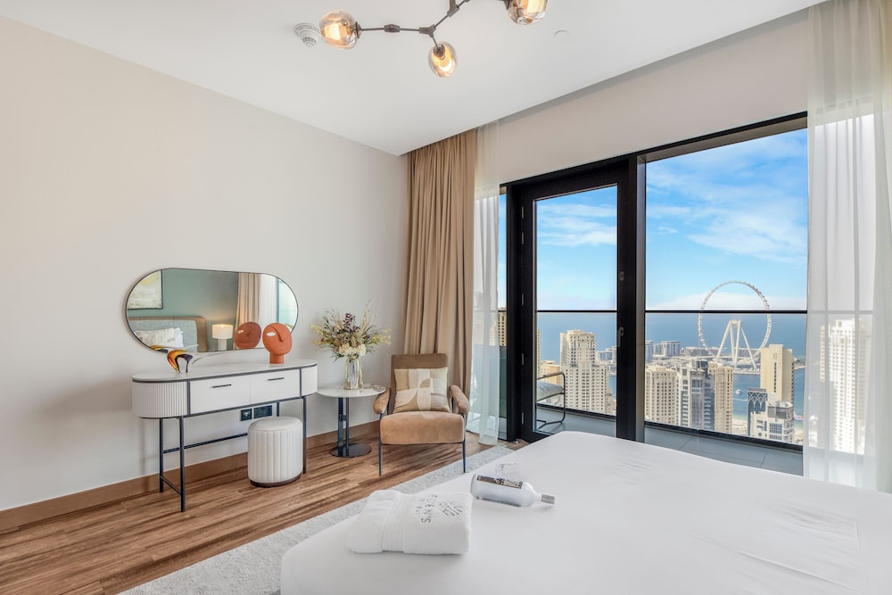 Luxury Apartment, 3 Bedrooms, Non Smoking, Marina View photo 3