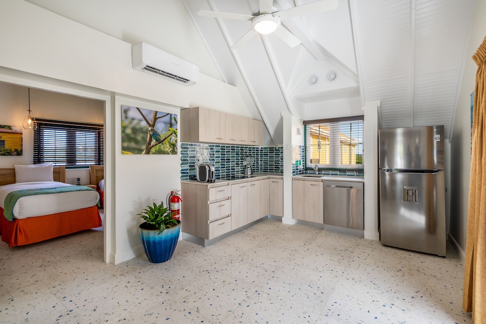 Penthouse Suite - Photo 4