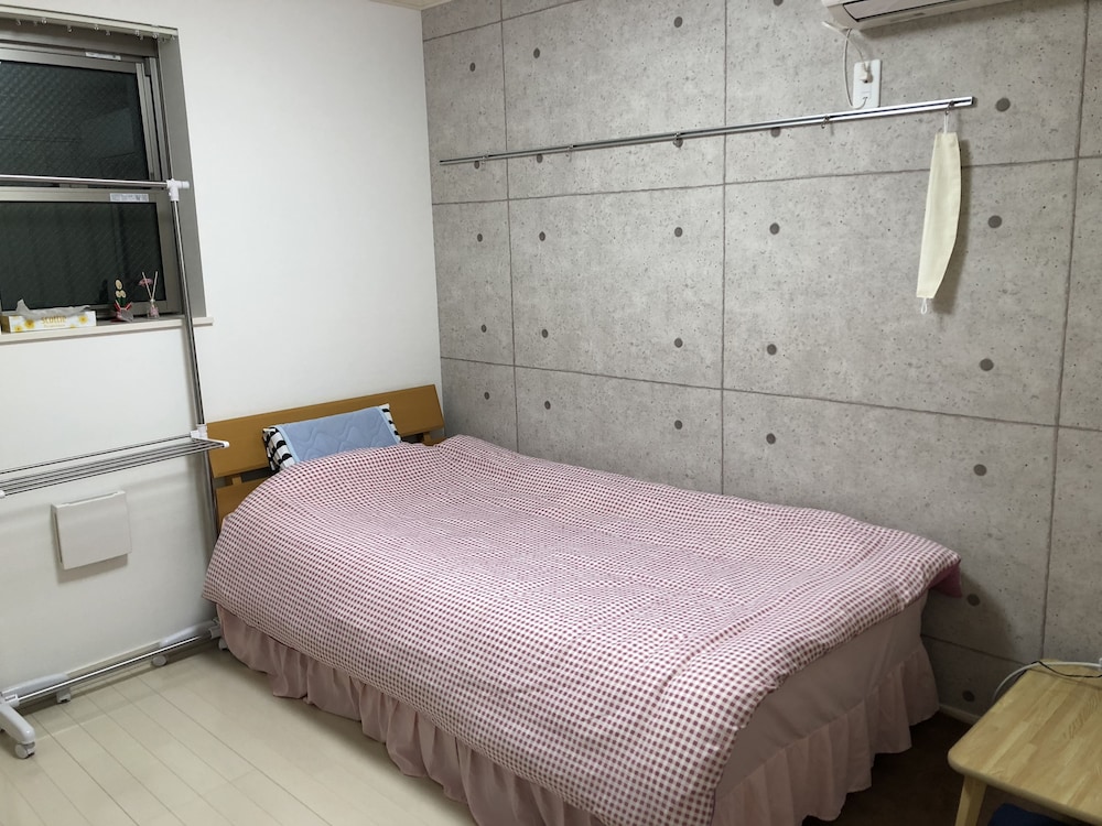 Apartment photo 2