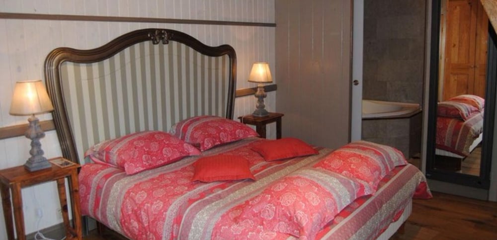 Comfort Double Room, 1 Bedroom, Bathtub, Garden Area photo 1