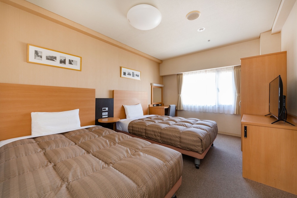Superior Twin Room, Non Smoking - Photo 1