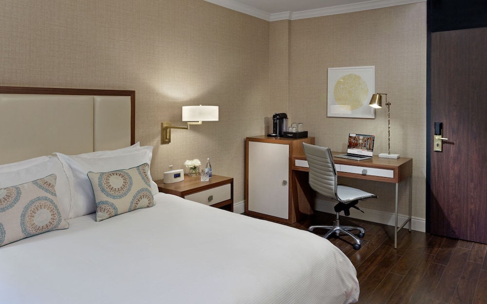 Petite Room, 1 Double Bed - Photo 1