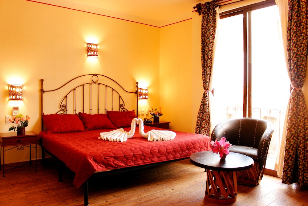 Traditional Double Room, 1 King Bed photo 1