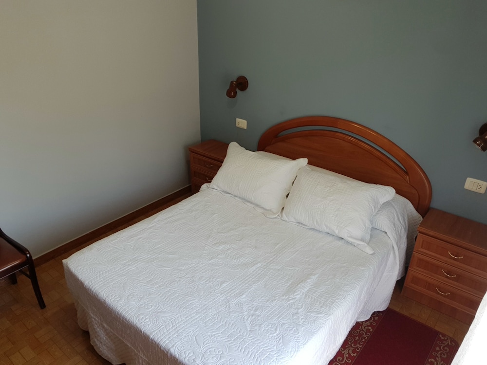 Deluxe Double Room, Balcony - Photo 5