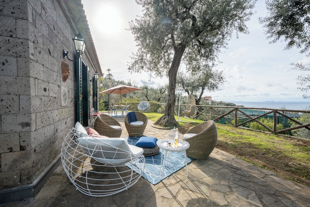 Villa, Sea View