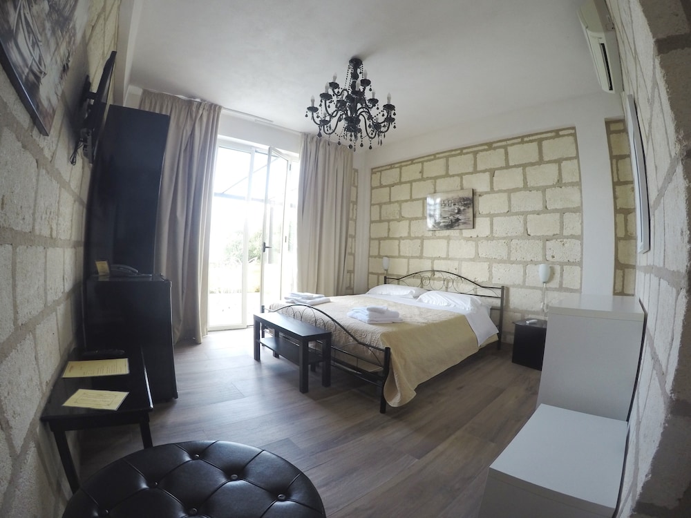 Design Double Room photo 2
