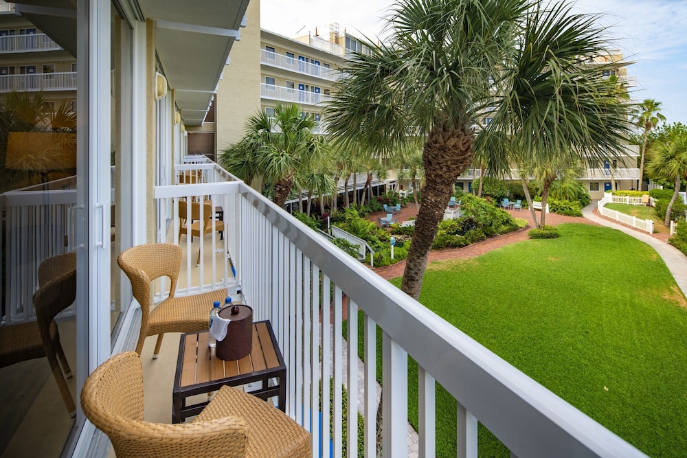 Resort View with Balcony 2 Double Beds - Photo 3
