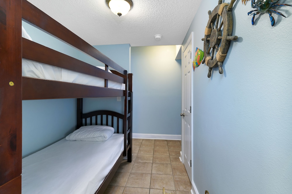 Condo, 1 Bedroom, Ocean View (T1 1105 - No Pets)