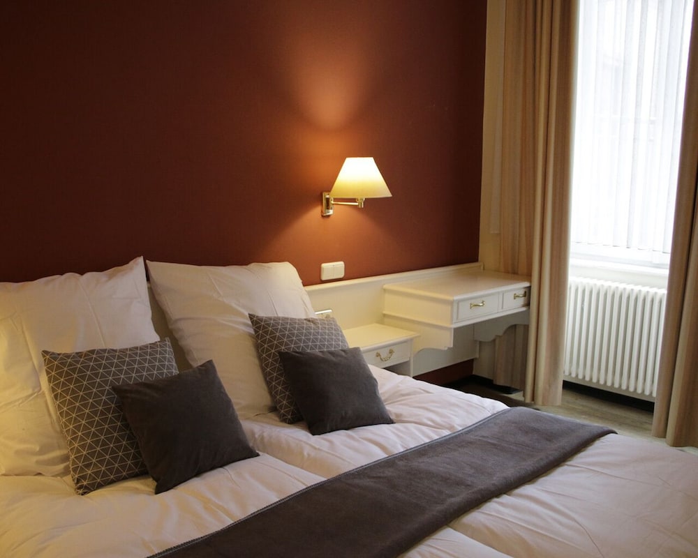 Double Room, Accessible, Ensuite - Photo 3
