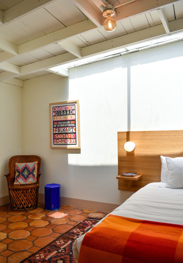Room 1