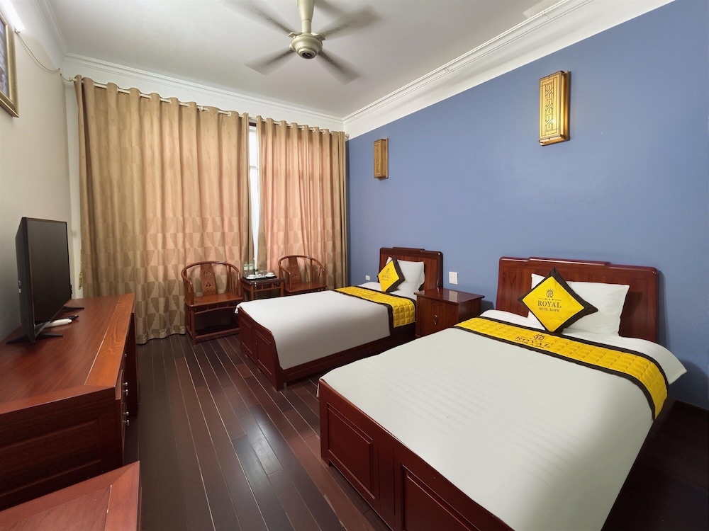 Standard Room, 2 Twin Beds, Courtyard View