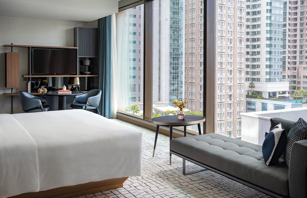 Grand Room, 1 King Bed (Premium)