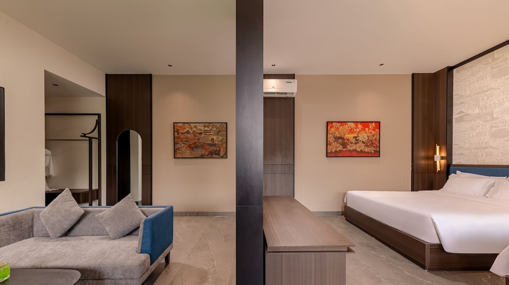 Deluxe Quadruple Room, 2 Queen Beds