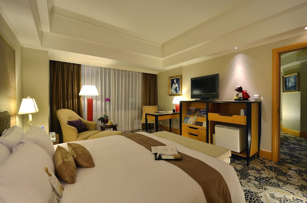 Basic Suite photo 3