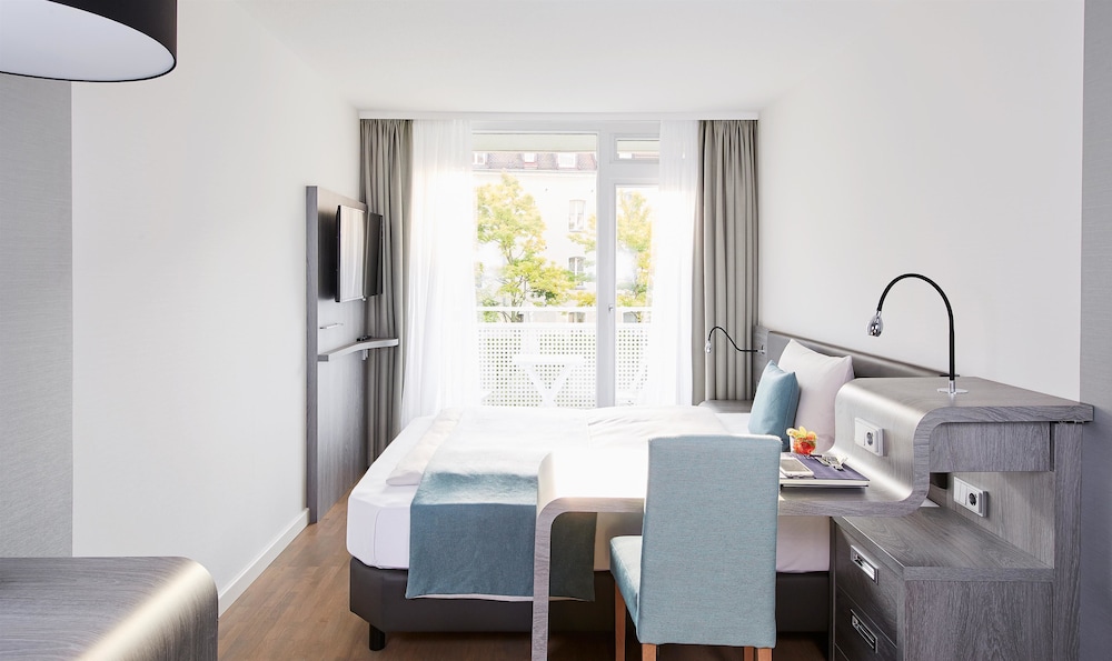 Business Plus Apartment photo 1