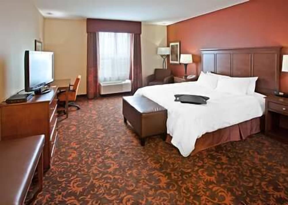 Room, 1 King Bed, Accessible, Non Smoking - Photo 2