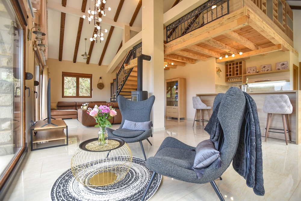Premium Apartment
