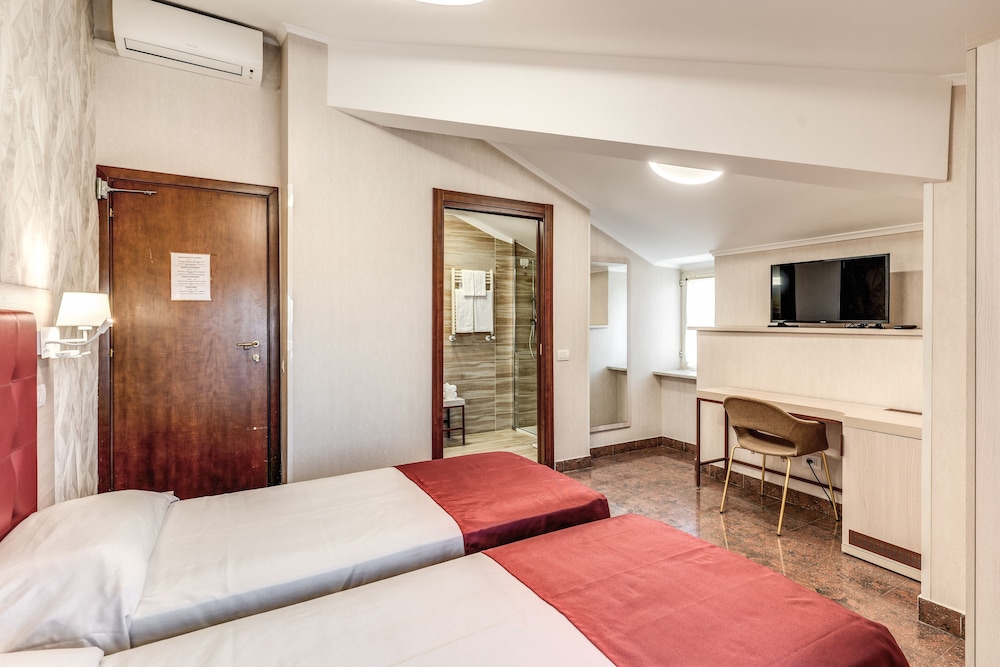 Superior Double Room photo 1