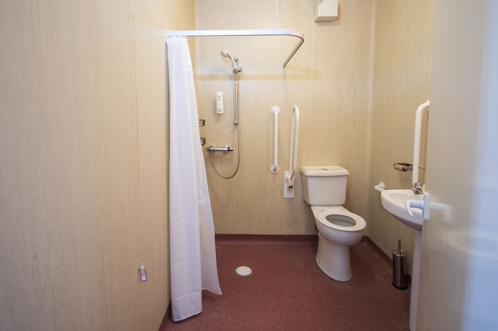 Deluxe Triple Room - Photo 14