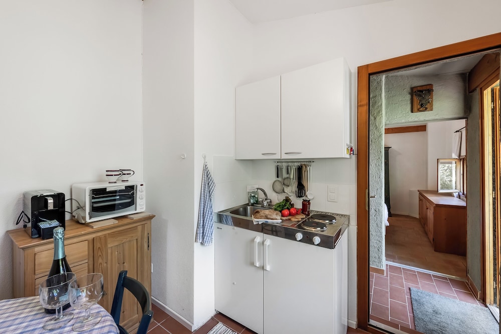 Family House, 3 Bedrooms, Mountainside (Romantic Rustico With Dependence) photo 3