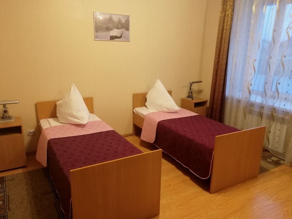 Economy Twin Room