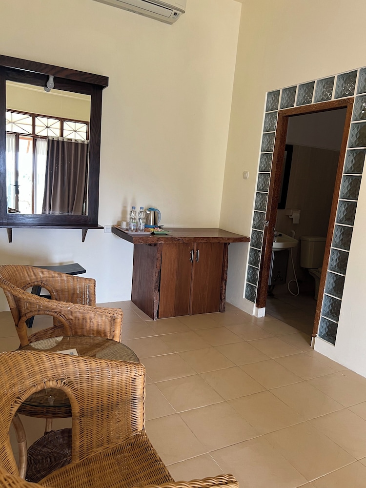 Deluxe Double or Twin Room photo 3