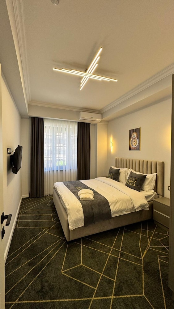 Standard Double Room, City View