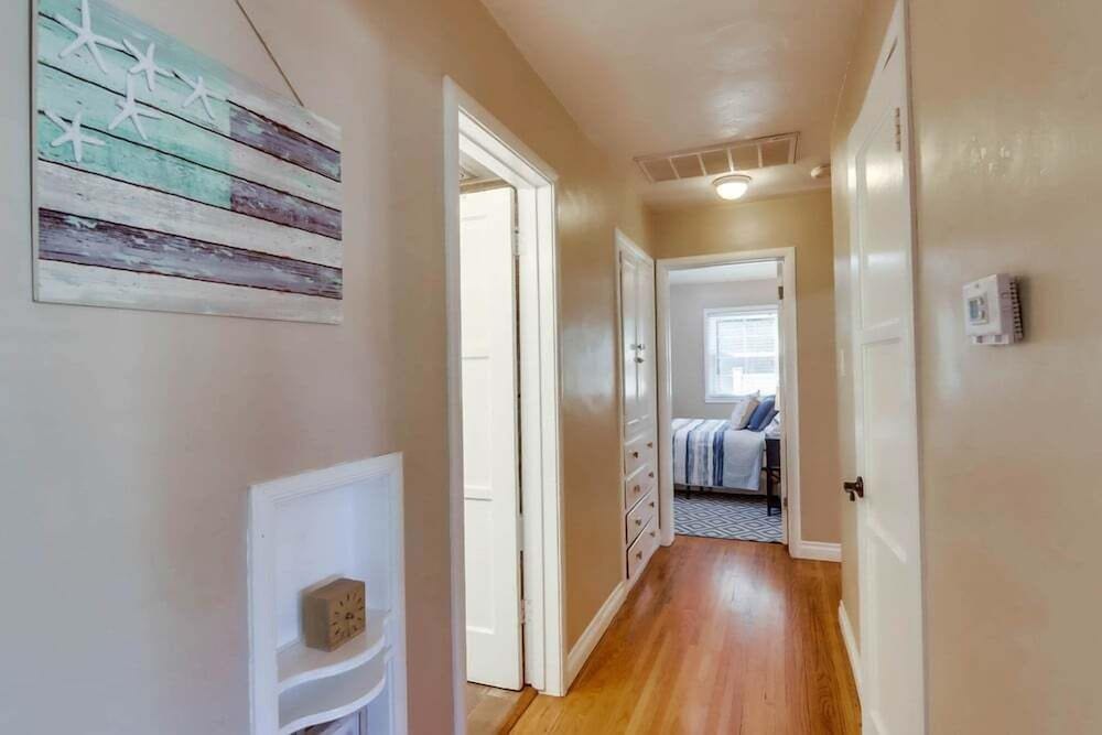 House, Multiple Beds, Kitchen, City View