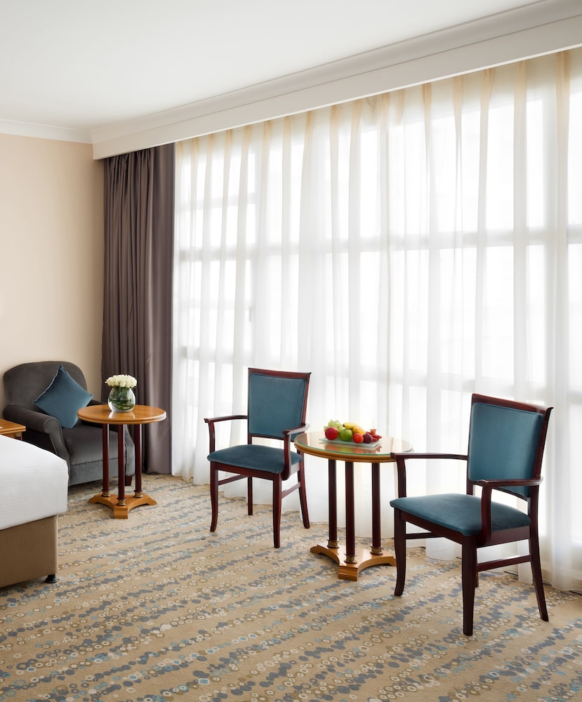 Superior Room, 1 King Bed - Photo 6