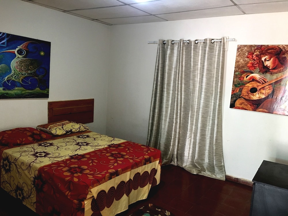 Basic Double or Twin Room, 1 Queen Bed, Accessible, Beach View photo 3
