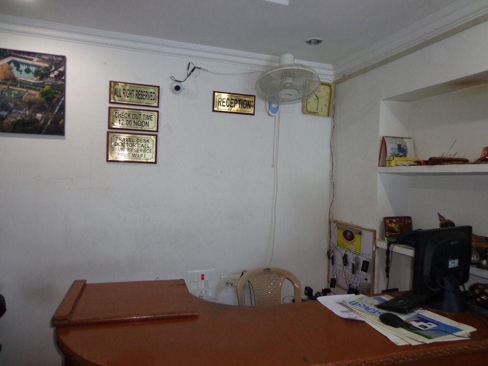 Deluxe Non AC Room photo 2
