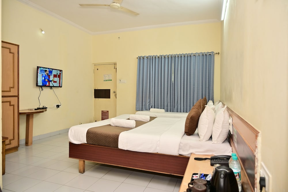 Standard Double Room photo 2