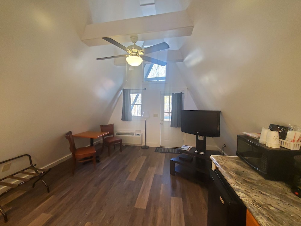 Basic Cabin