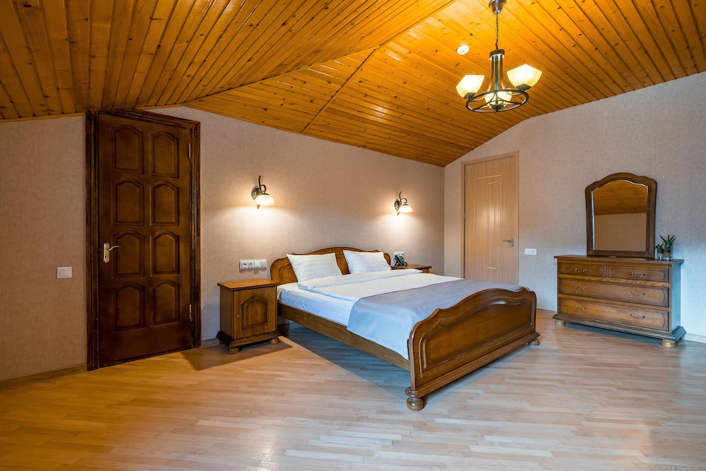 Superior Double or Twin Room photo 3