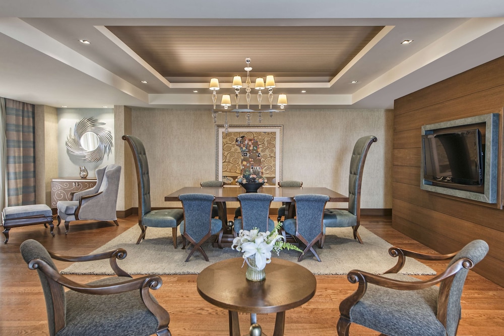 KING SUITE WITH SEA VIEW