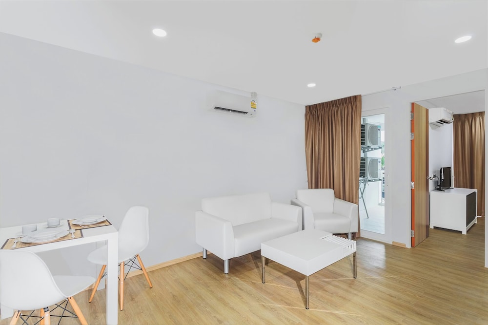 Standard Apartment, Balcony, City View photo 1