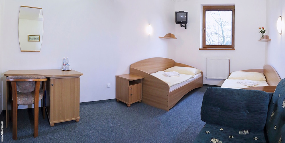 Standard Room photo 2