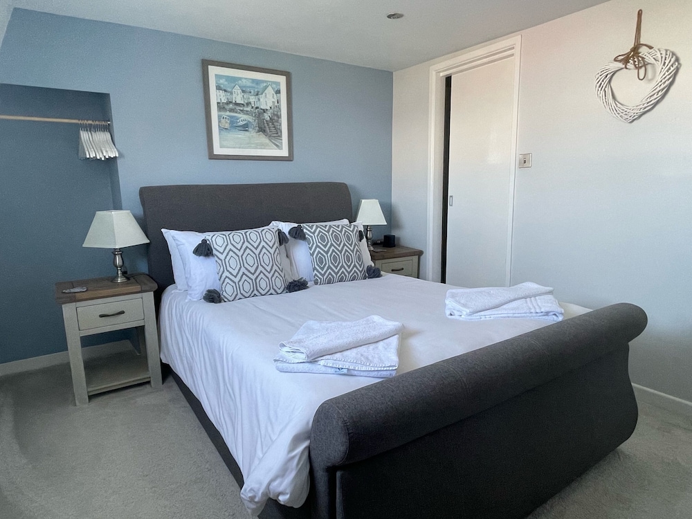 Standard Double Room, Ensuite (3rd flr cosy double rm 7) photo 3