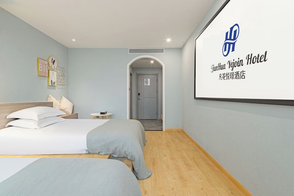 Standard Twin Room photo 3