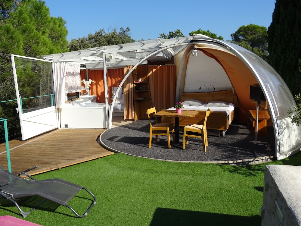 Comfort Double Room, Ensuite (La Bulle Insolite) photo 1