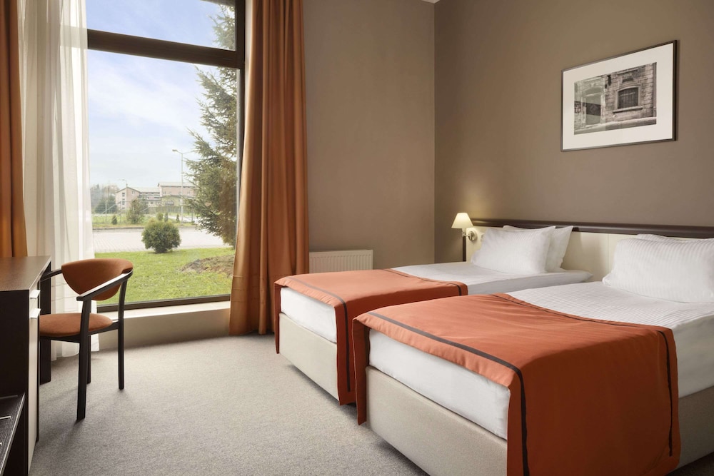Twin Room, 2 Twin Beds - Photo 1