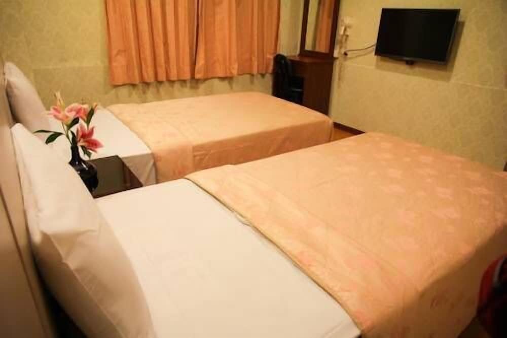 Twin Room photo 2